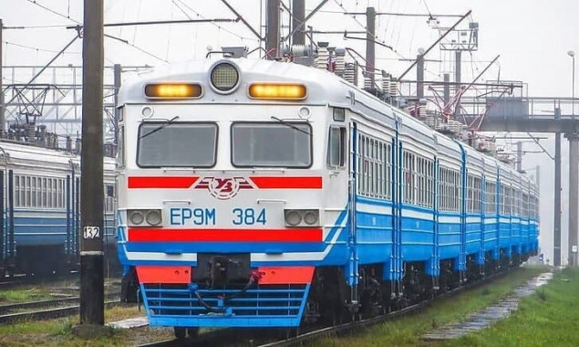 электричка Затока