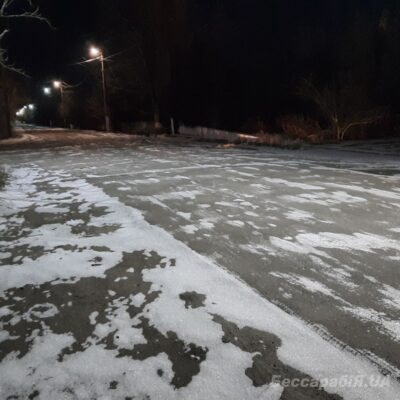 Арциз снег