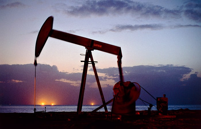 нефть Индия