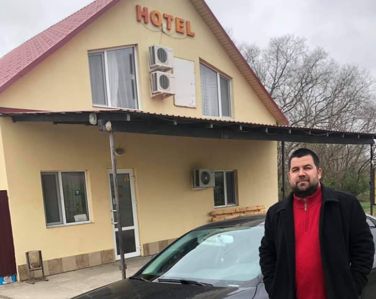 отель Рени