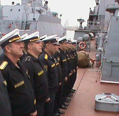 Российские военные моряки-каспийцы