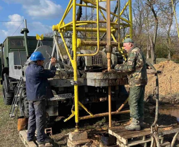 артезіанські скважини