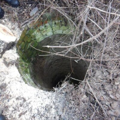 вбивство колодязь