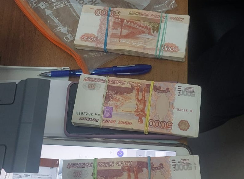 Орлівка російські рублі