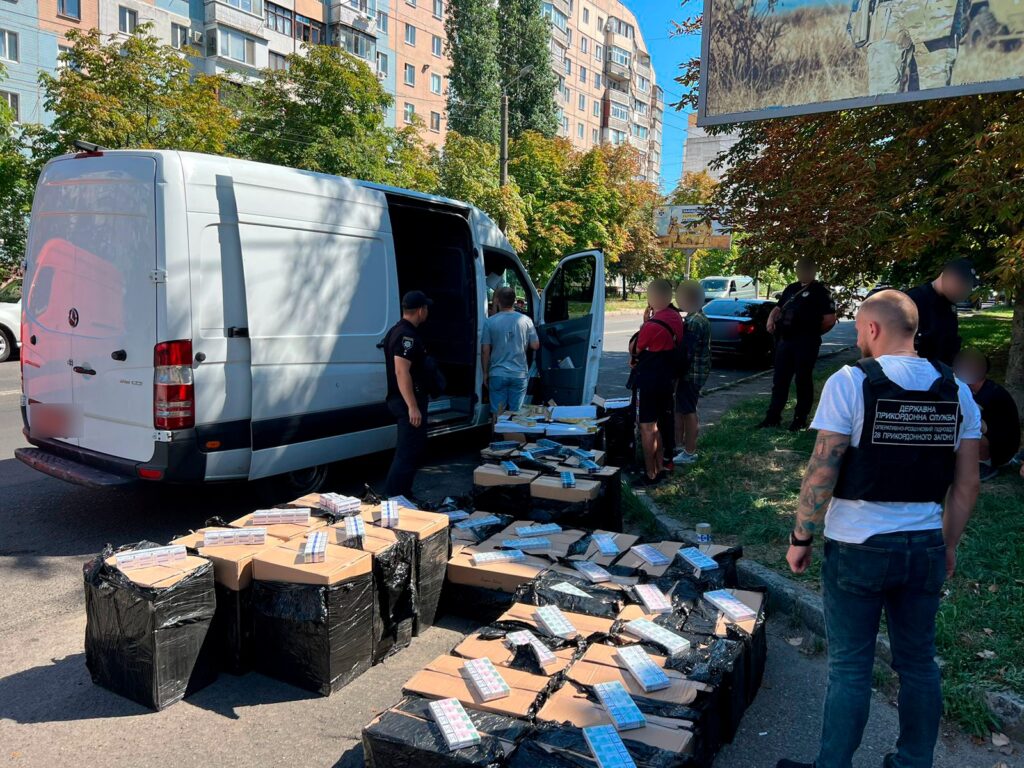контрафактні сигарети