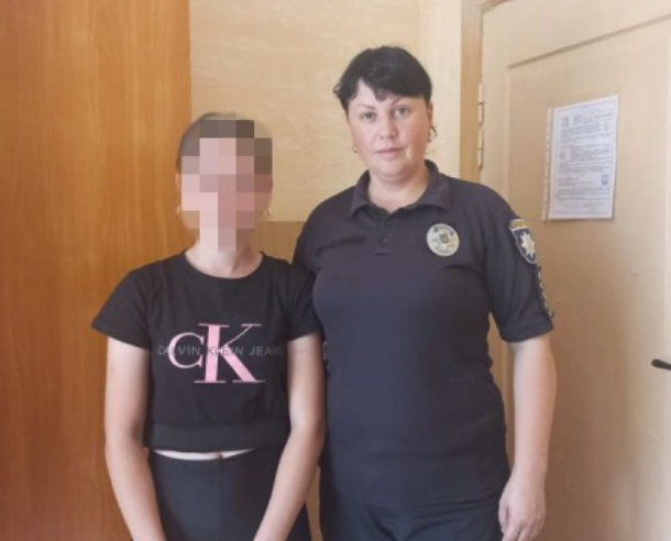 напоїла доньку