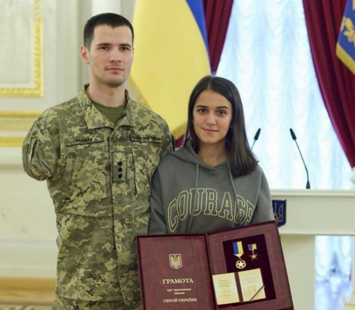 Владислав Бандар