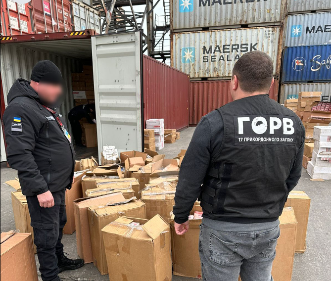 контрафактні сигарети