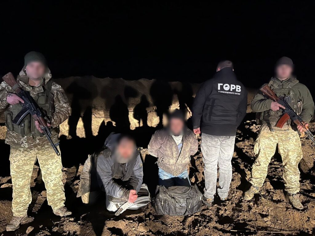 квадрокоптер ухилянти