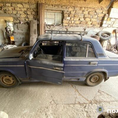 вкрав автомобіль односельця
