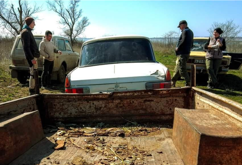 чорні лісоруби