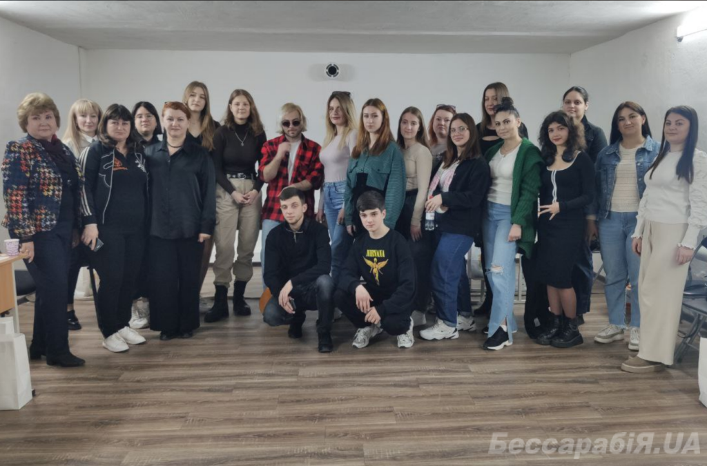 молодіжна рада