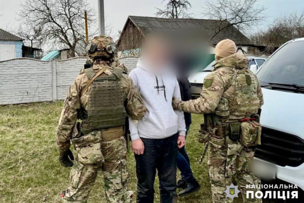 студент шахрай