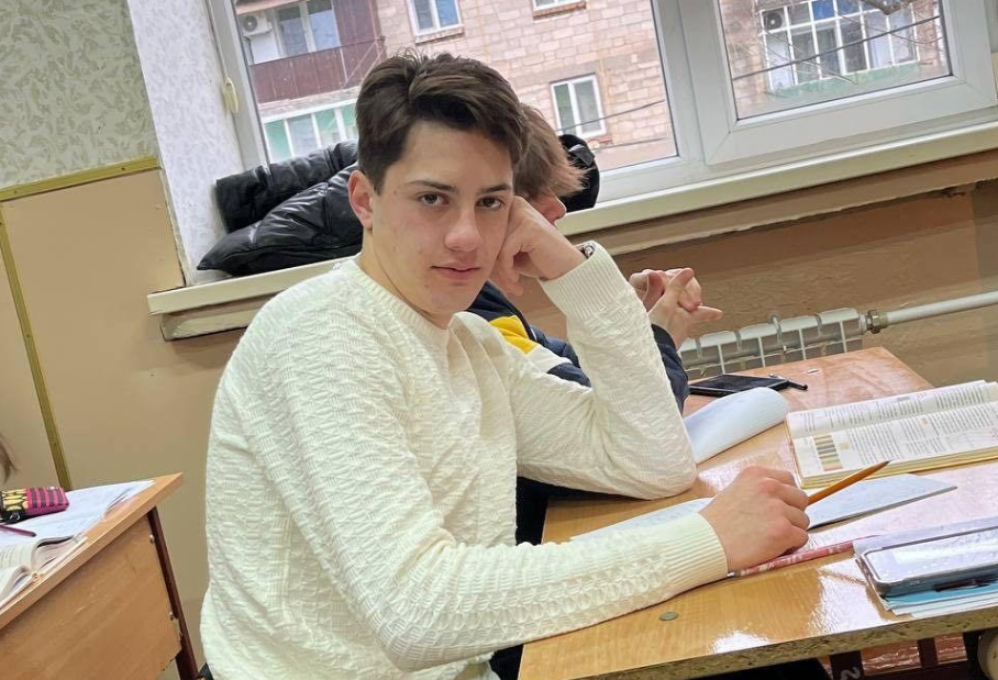 Іван Гєні