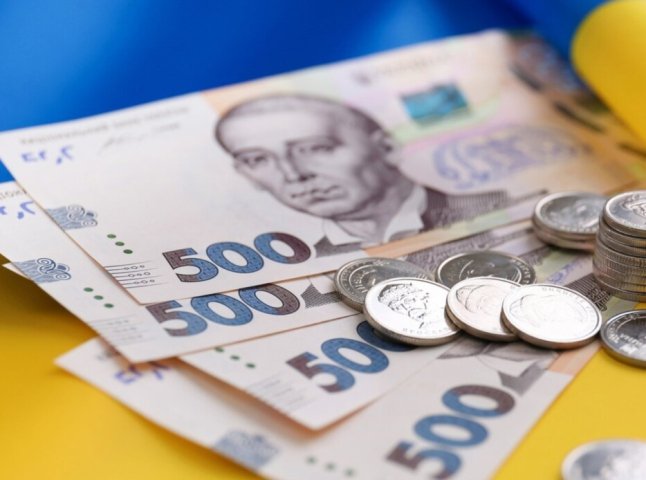 виплати День незалежності