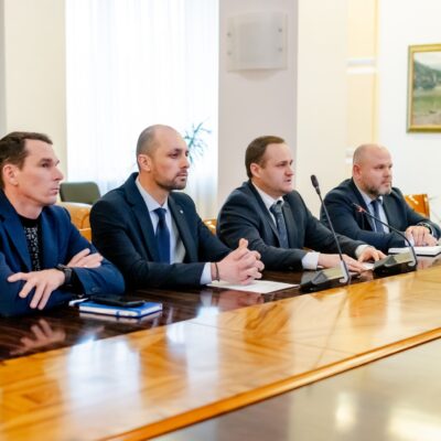 керівник АМПУ