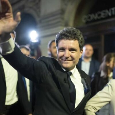 Нікушор Дан