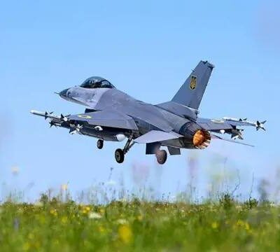 винищувач F-16