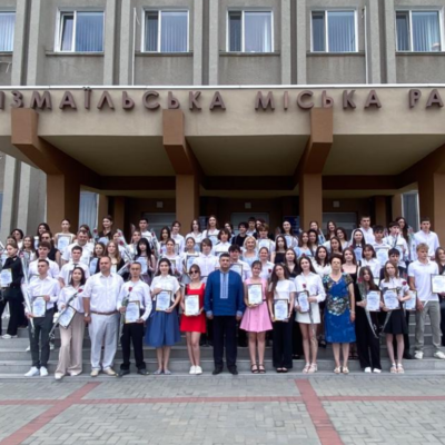 випускники Ізмаїл