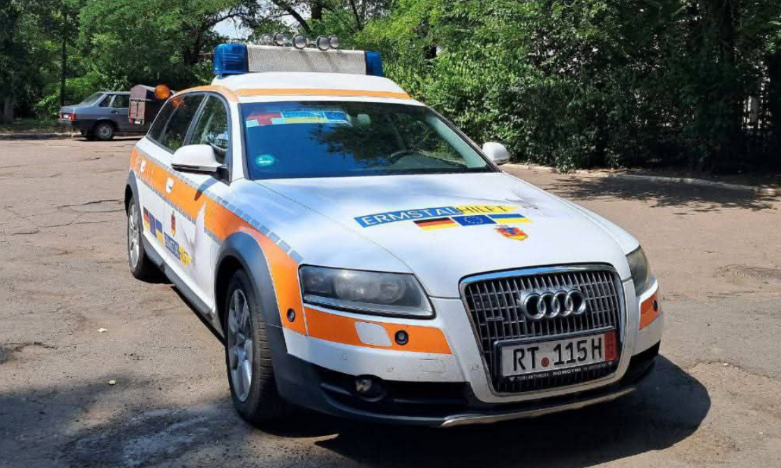 службовий автомобіль Арциз