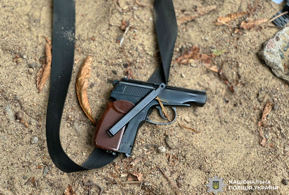 відібрав автівку таксиста