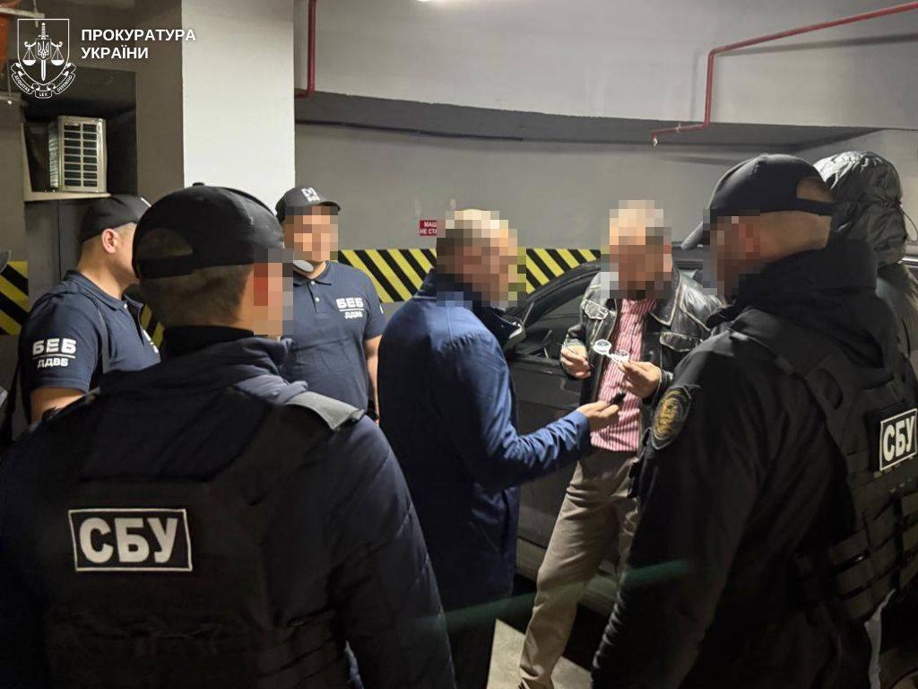 посадовець БЕБ бізнес ЛНР