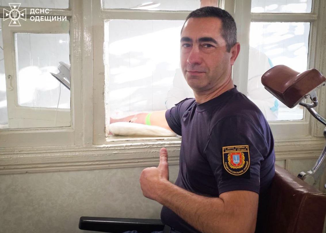 рятувальники донори