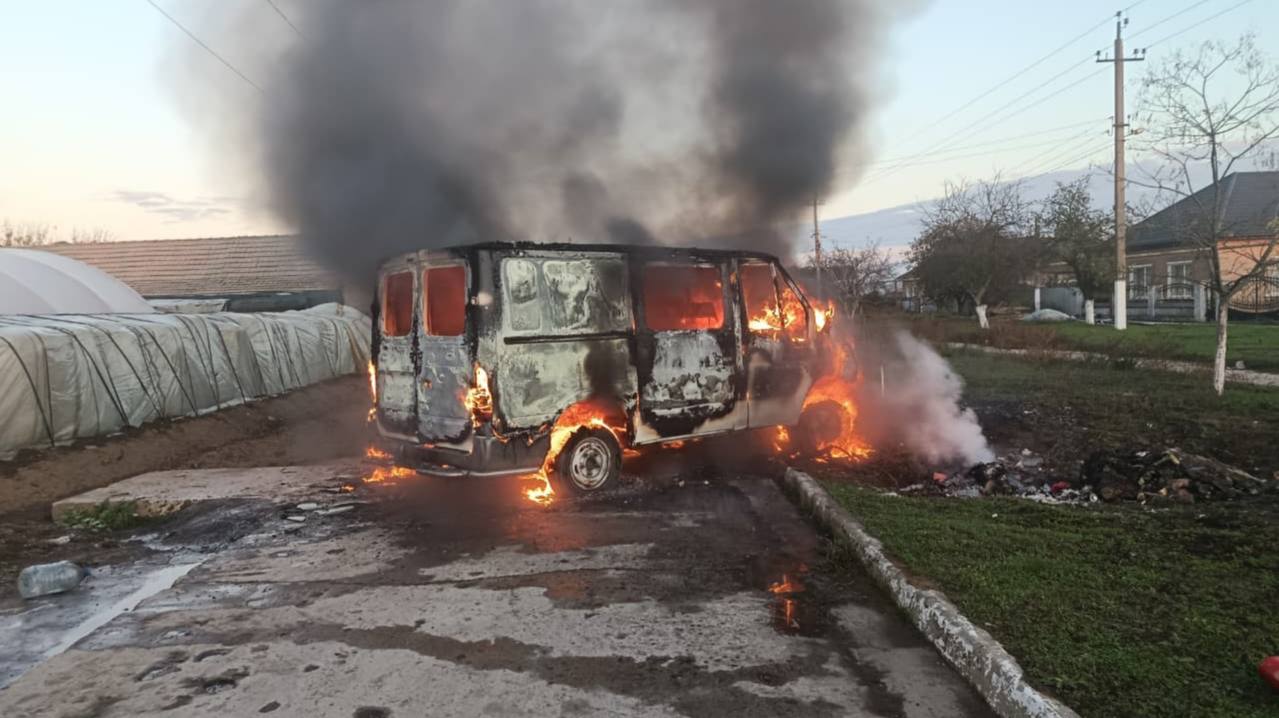 Утконосівка пожежа авто