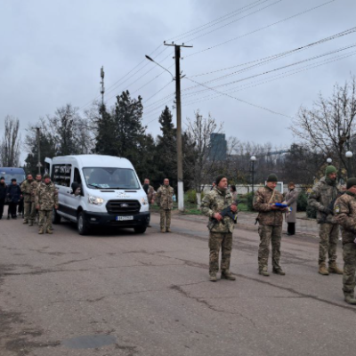 Арциз Єлісєєв Євген