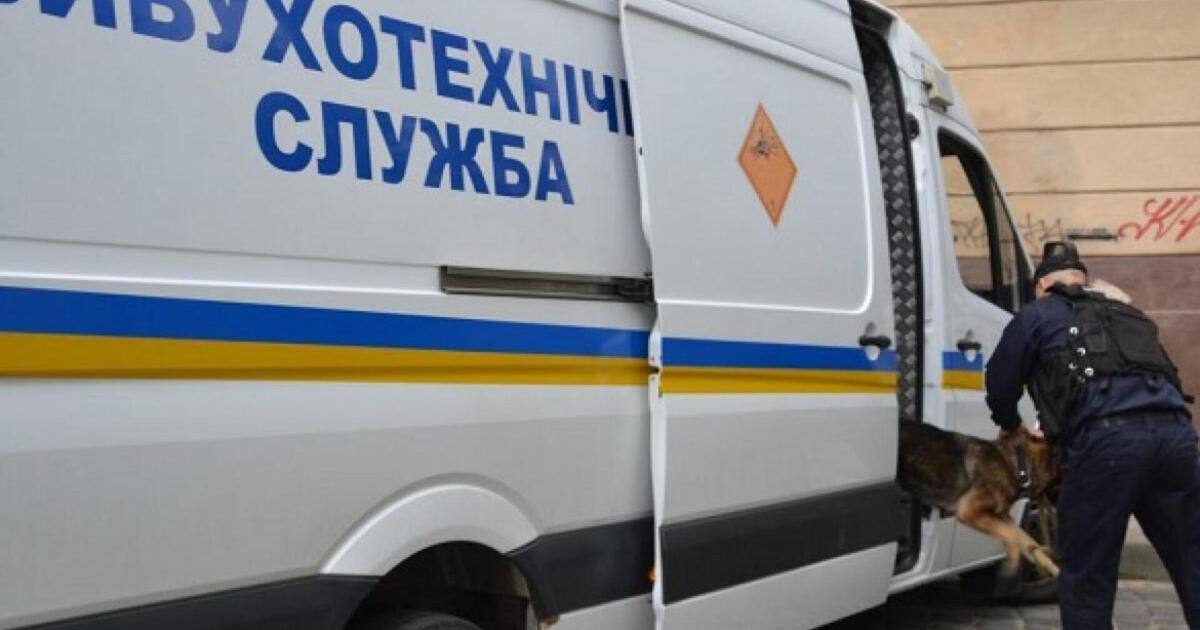 Ізмаїльський район замінування будівель суду