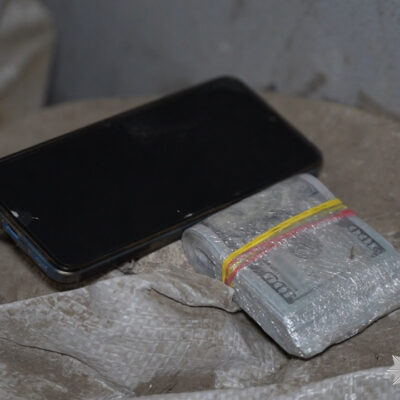 СІЗО вимагав надумані борги