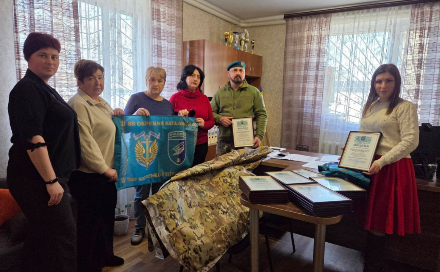 Арцизька громада антидронові плащі від освітян