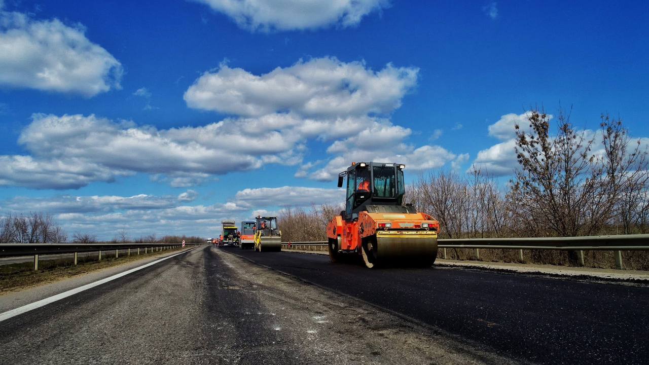 На трасі Київ — Одеса прискорили ремонт: кількість ремонтних бригад зросла більш ніж удвічі