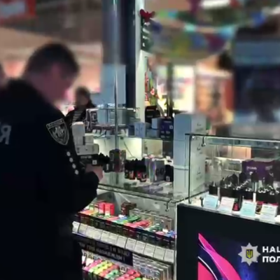 спецоперація проти нелегального ринку електронних сигарет