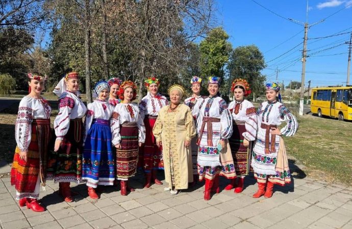 Керівниці відомого ансамблю “Веселка” з Білгорода-Дністровського Валентині Нікіруй призначено державну стипендію