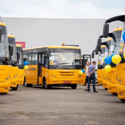 Одещина інклюзивні шкільні автобуси 