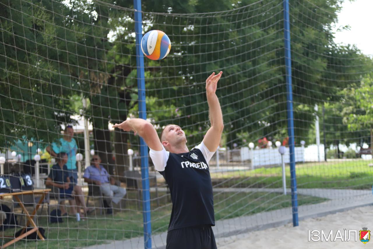 В Ізмаїлі відбувся відкритий чемпіонат міста з пляжного волейболу «Пляжка-2026»: названі переможці