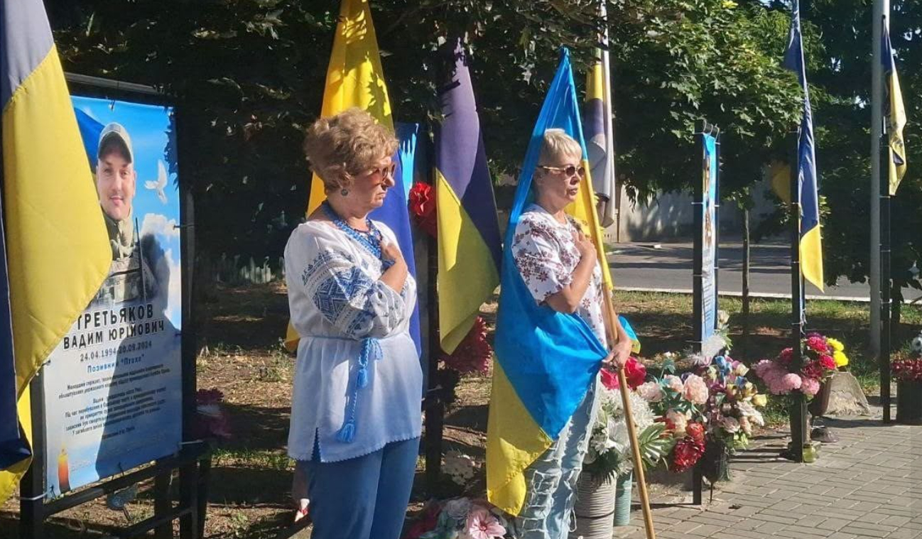 Автопробіг та ініціатива «Наповнимо Скриньку надії»: у Ренійській громаді вшанували пам’ять загиблих військових та цивільних полонених