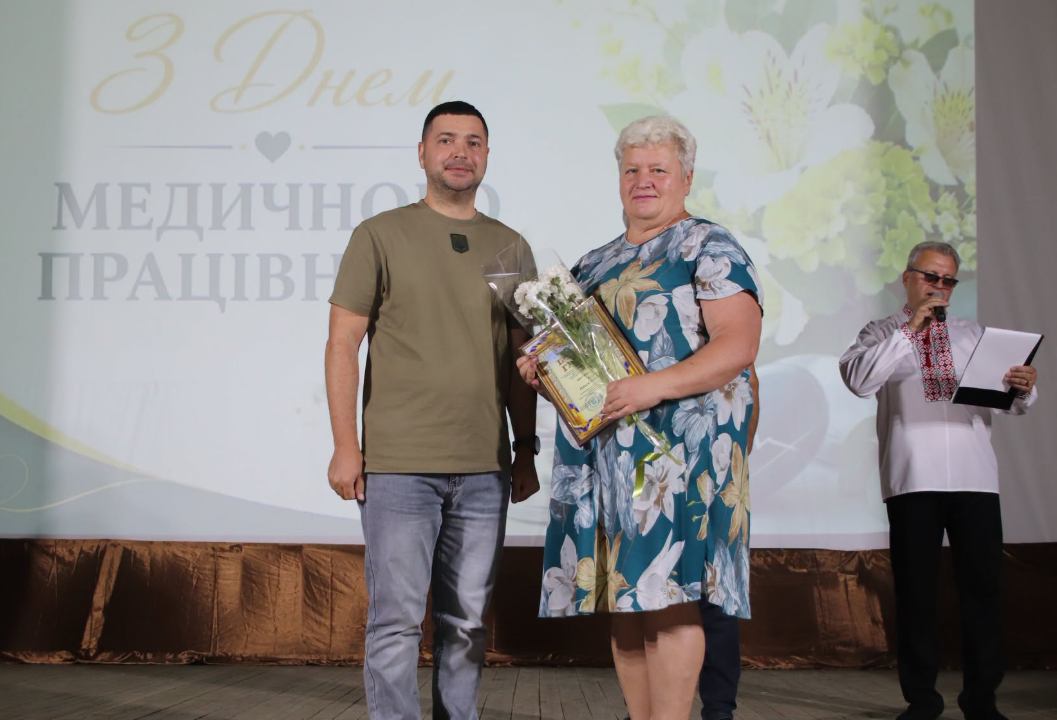 У Болграді урочисто привітали медичних працівників із професійним святом (фото)