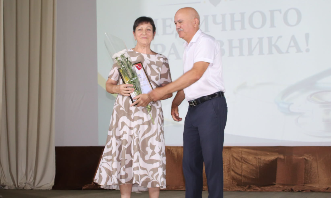 У Болграді урочисто привітали медичних працівників із професійним святом (фото)