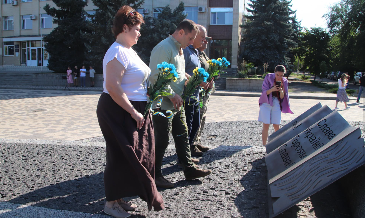 У Болградській громаді вшанували пам’ять загиблих українських військовослужбовців та цивільних полонених