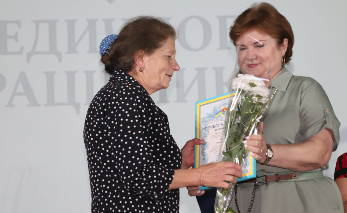 У Болграді урочисто привітали медичних працівників із професійним святом (фото)