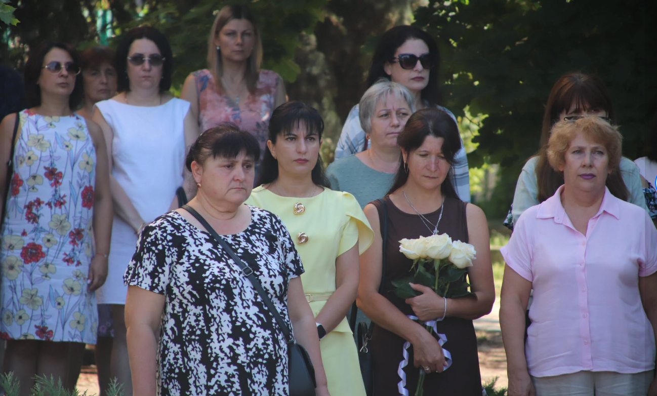 У Болграді прозвучав «Дзвін пам’яті» за загиблими захисниками та захисницями України