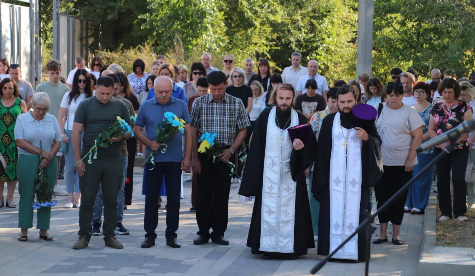 27 імен — 27 ударів “Дзвону Пам’яті”: у Болграді вшанували полеглих Героїв