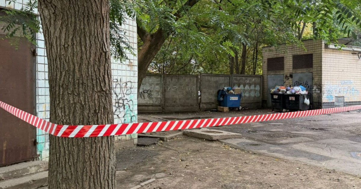 В спальному районі Одеси стався вибух: постраждала людина