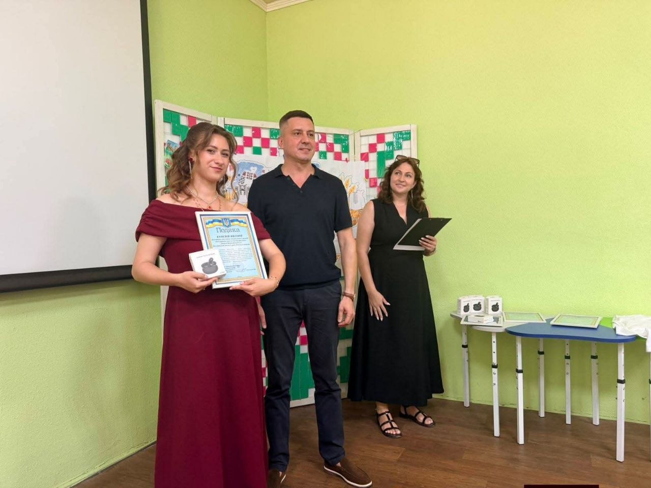 Талановита скрипалька з Бахмута, яка живе в Болграді, стала лауреаткою конкурсу “Молода людина року — 2026”