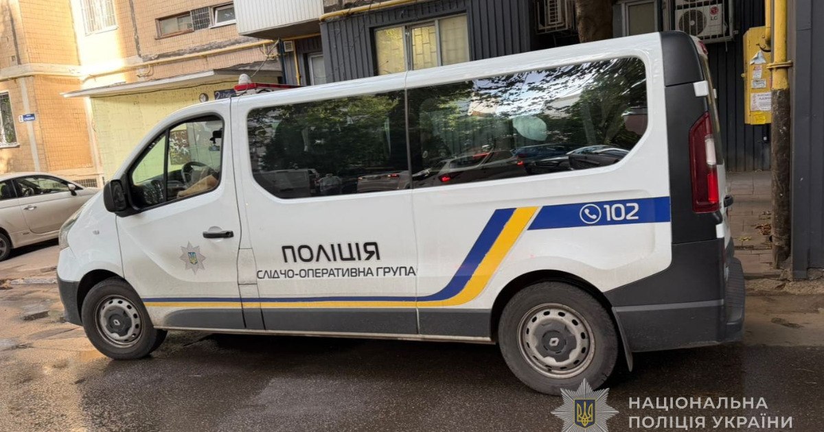 В спальному районі Одеси стався вибух: постраждала людина