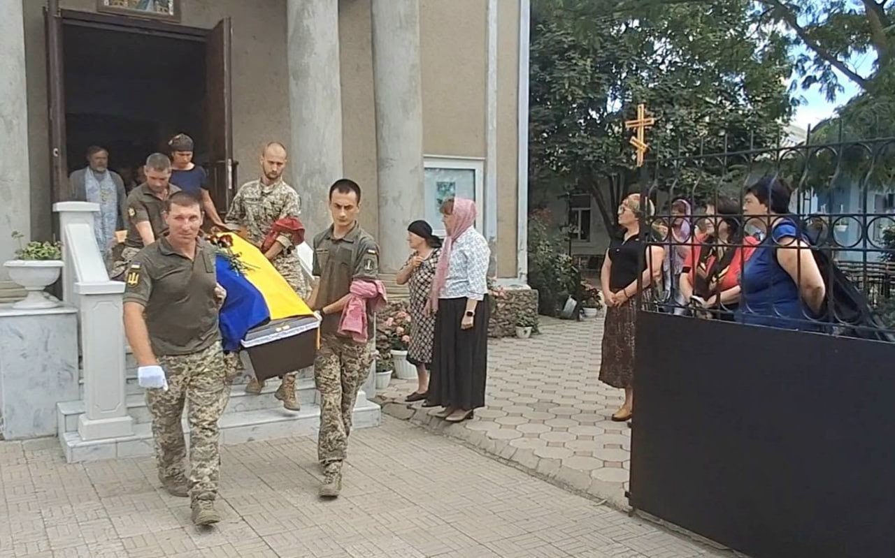 Ренійська громада назавжди попрощалася з полеглим на війні земляком Дунавом Юрієм