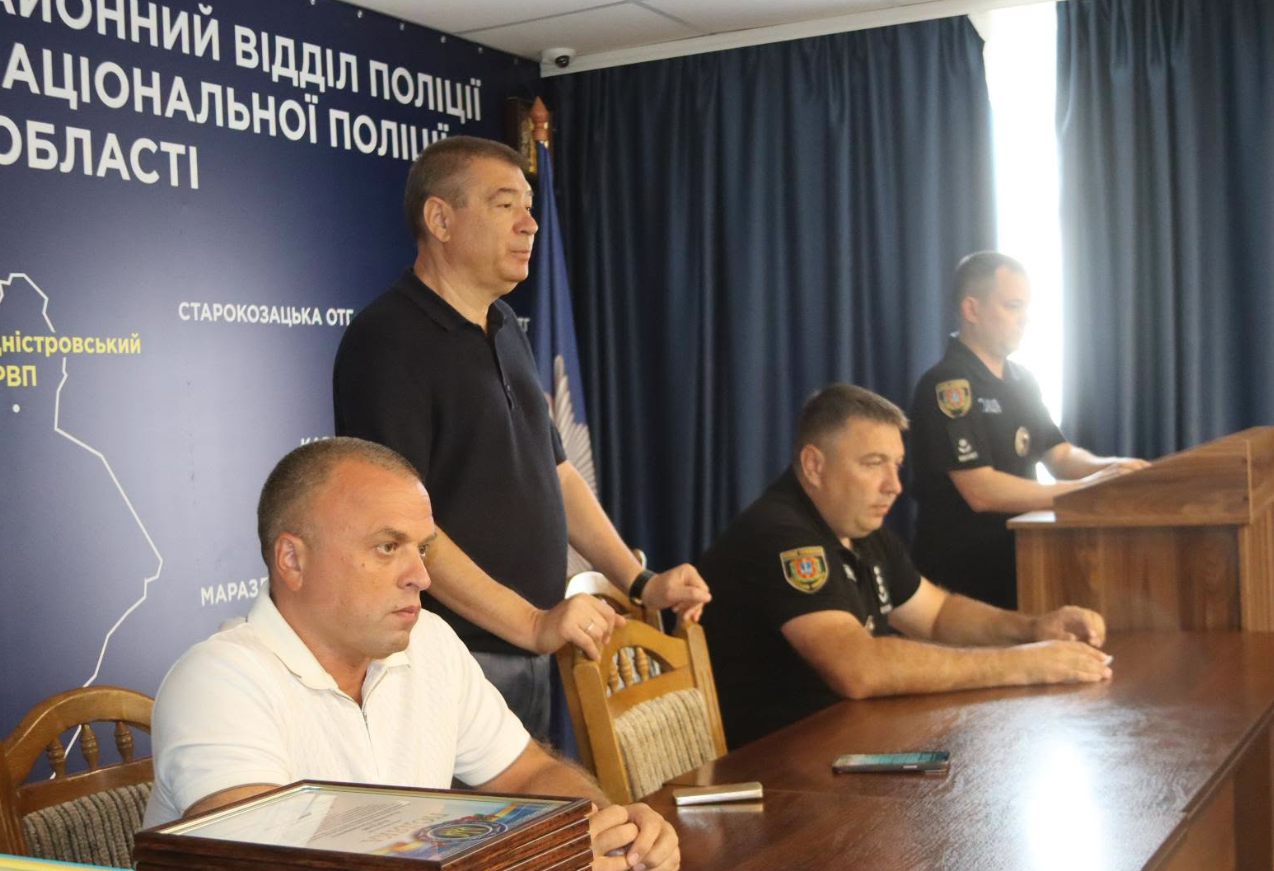 У Білгород-Дністровському районі відзначили військовослужбовців, поліцейських та волонтерів
