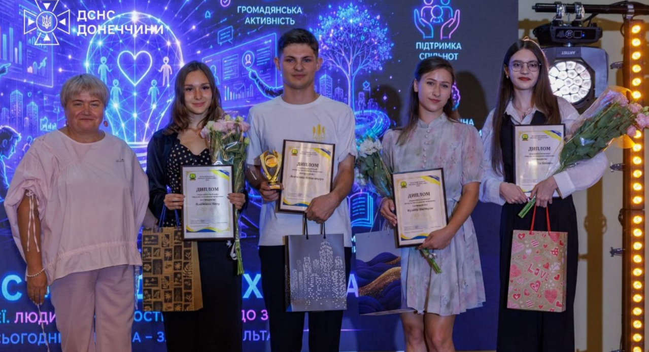 Талановита скрипалька з Бахмута, яка живе в Болграді, стала лауреаткою конкурсу “Молода людина року — 2026”